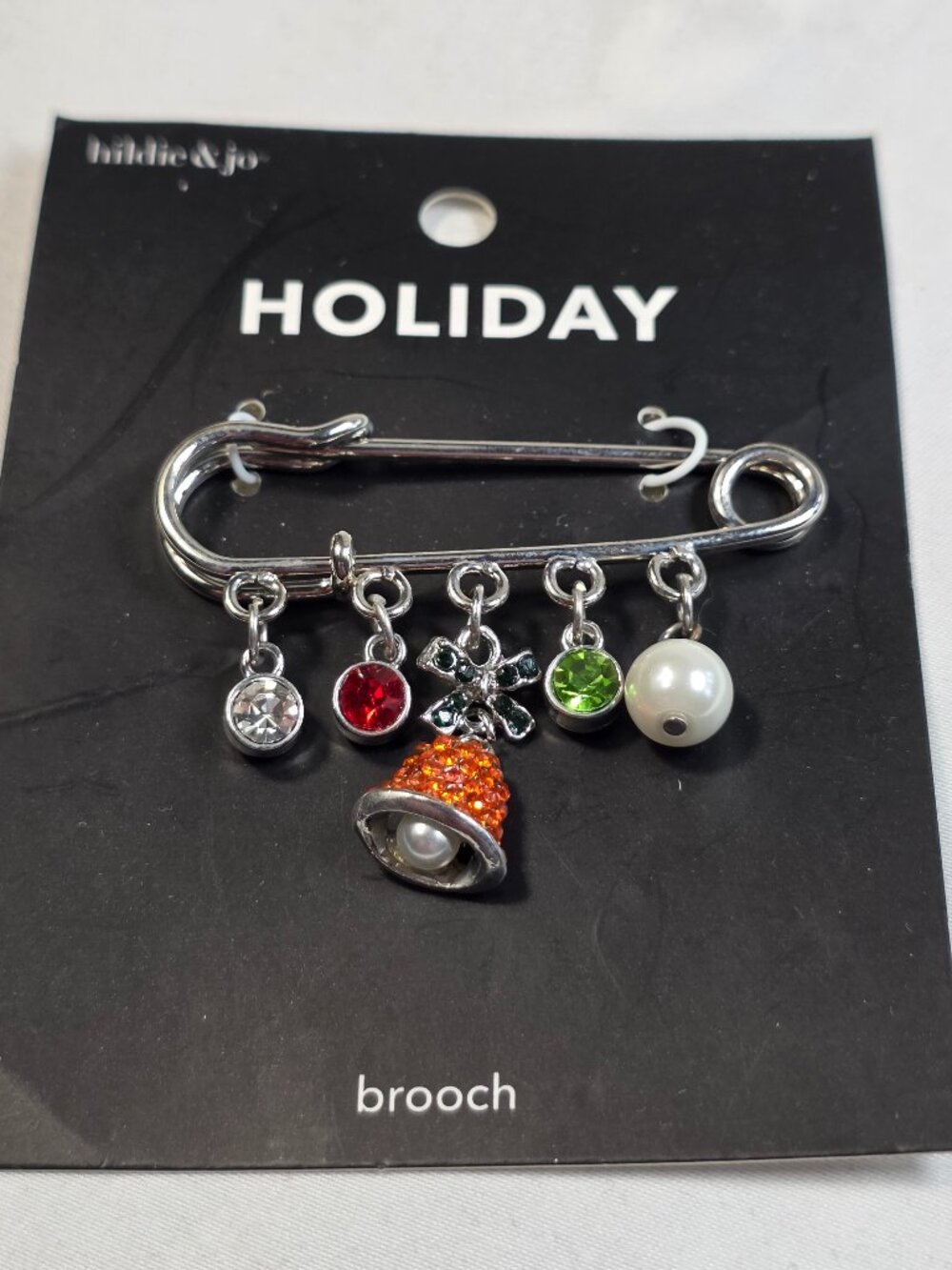 Hildie & Jo Holiday Christmas Dangle Charm Kilt Safety Pin Brooch Rhinestones